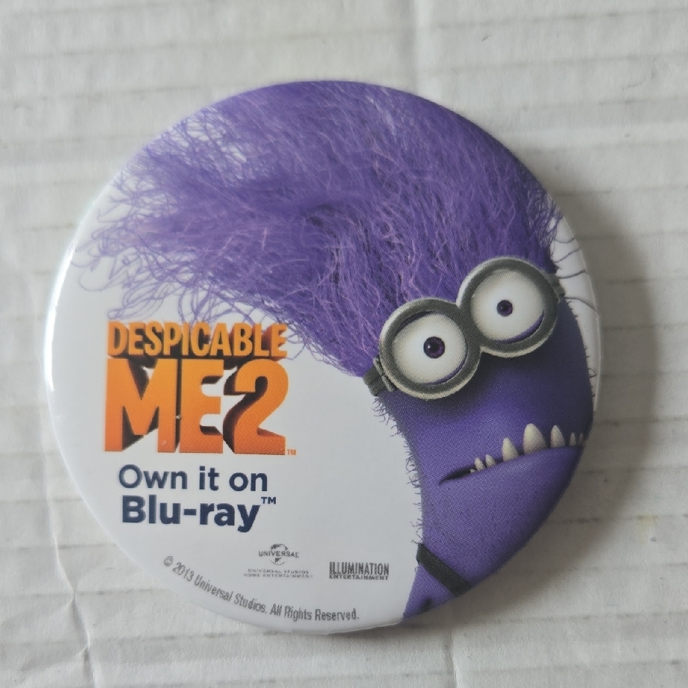 DESPICABLE ME2▪︎ Own it on Blu-ray Promo Button (EACH)